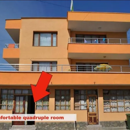 Ivanka Ground Floor Hotell Obzor