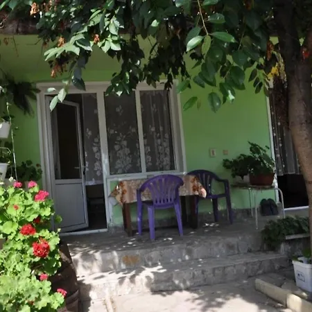 Szálloda Ivanka Ground Floor Obzor