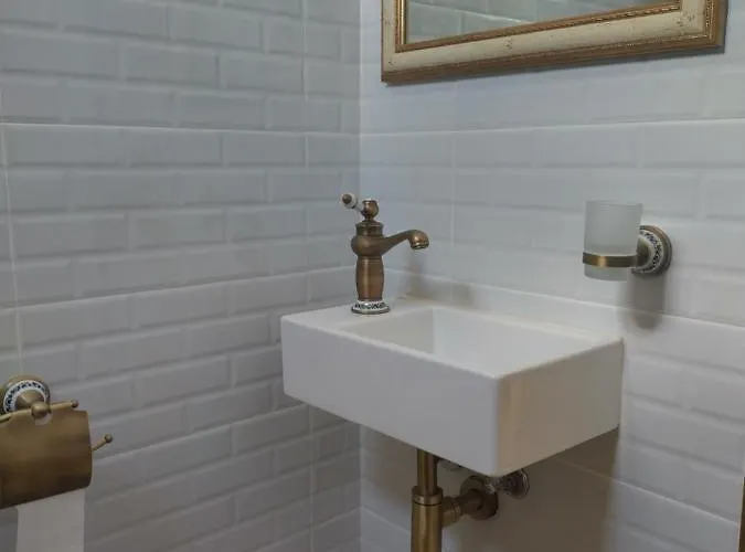 Hotell Ivanka Ground Floor *