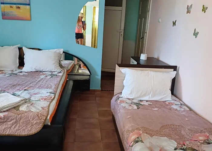 Ivanka Ground Floor Hotell *